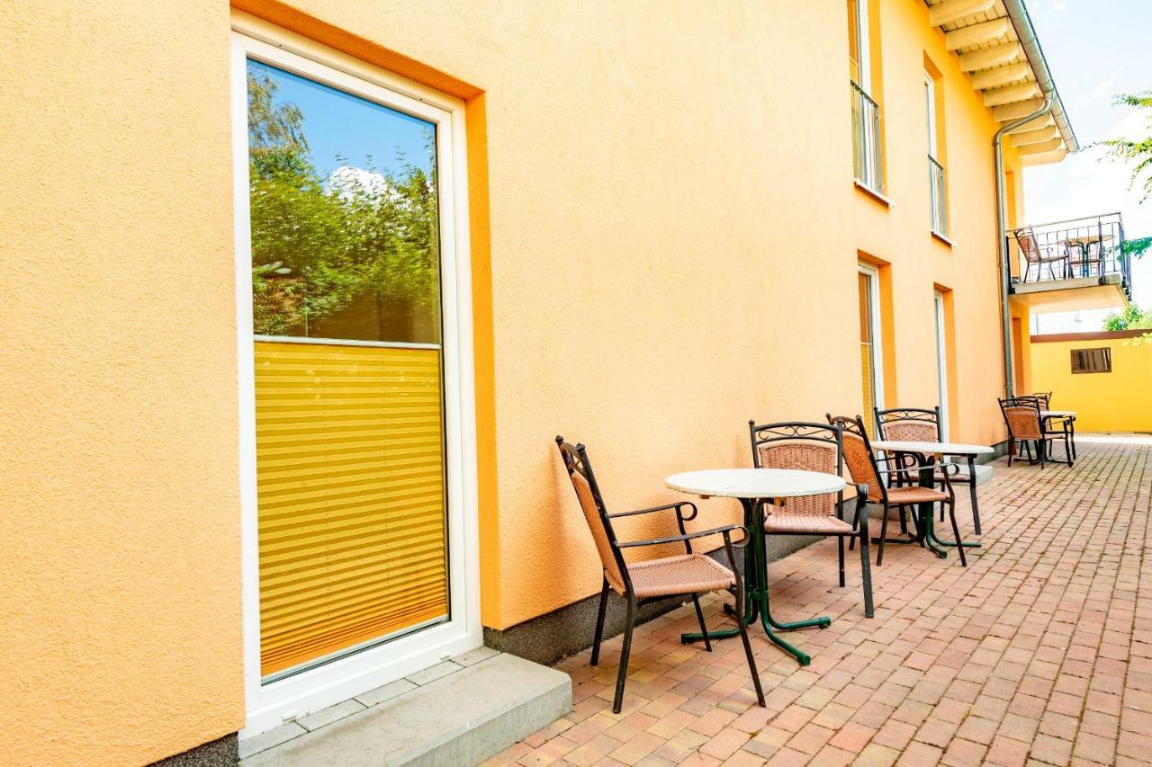 Villa Mia Whg 2 Mit Terrasse, Eg 1 Raum Wohnung Goehren  Exterior foto